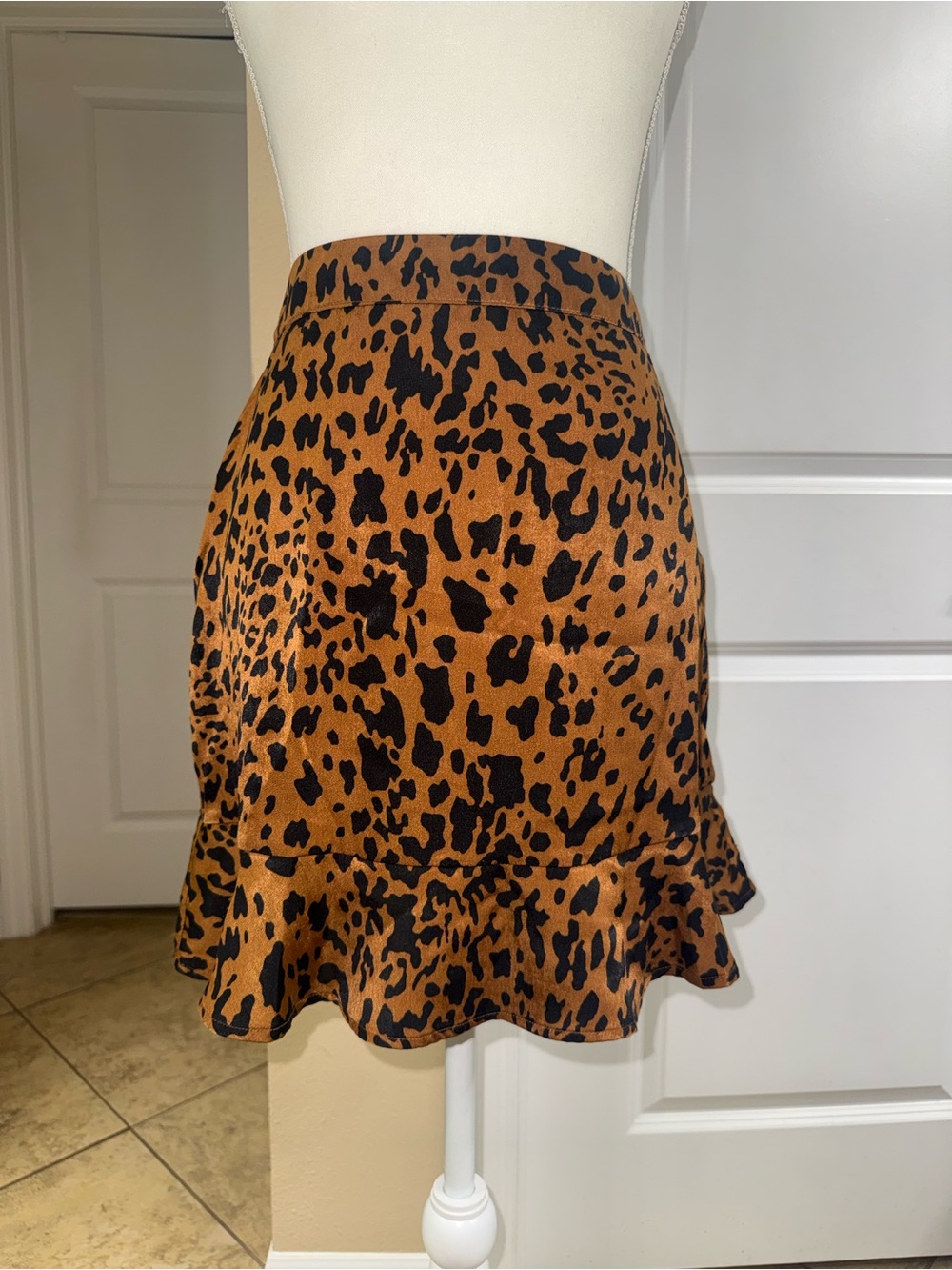 Forever 21 Leopard Print Ruffle Hem Skirt - Brown/Black